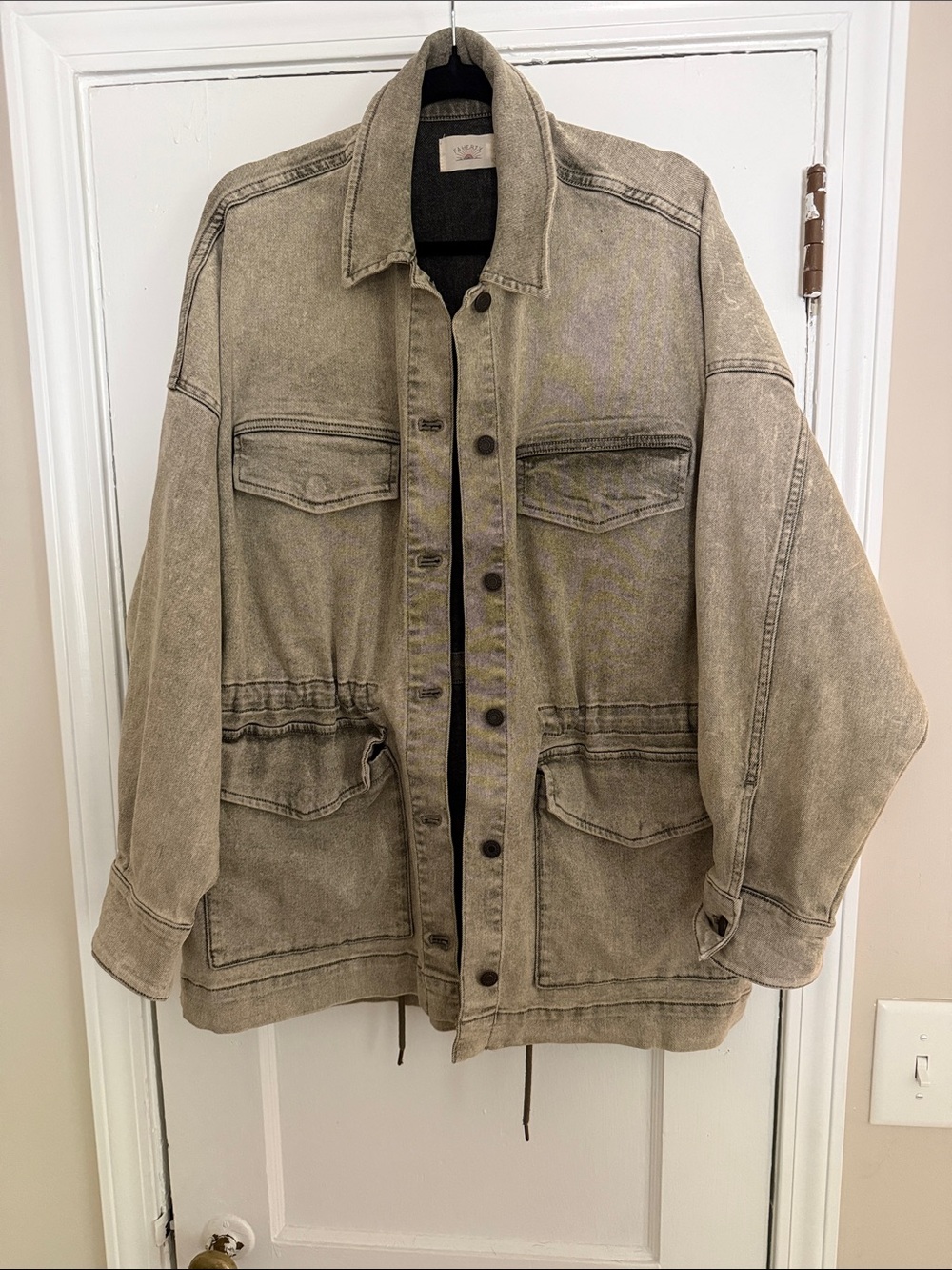 Women’s Oversized Sunwashed Washed Denim Utility Jacket